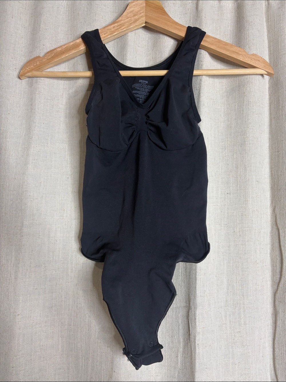 SKIMS SHAPEWEAR THONG BODYSUIT